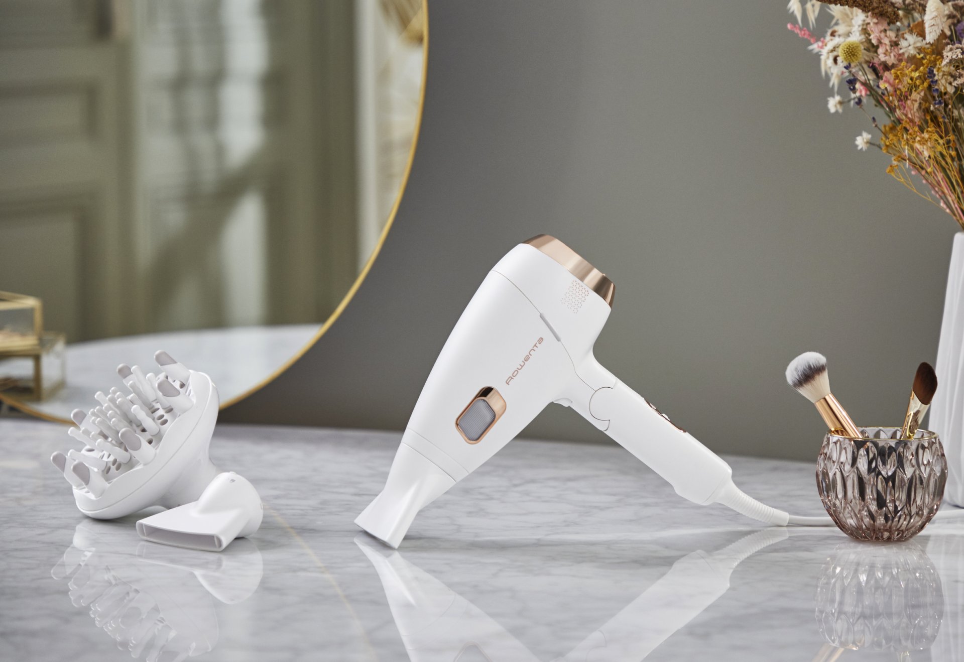 ROWENTA CV9240F0 sušilnik za lase